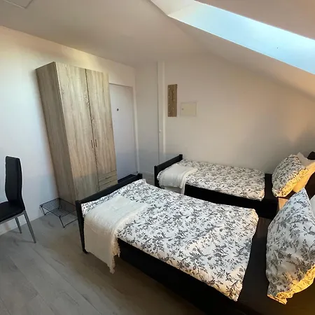 Park - Ljubljana, Krvavec Apartment Vodice