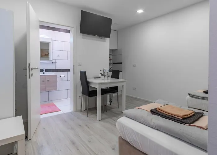 Park - Ljubljana, Krvavec Apartmán *