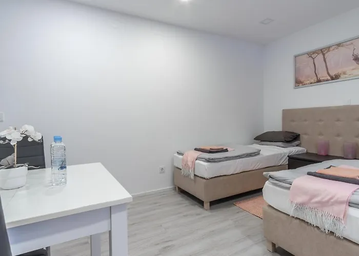 Park - Ljubljana, Krvavec Apartmán *